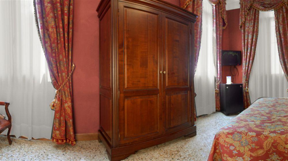 Hotel San Cassiano Ca'Favretto Venedig Eksteriør billede